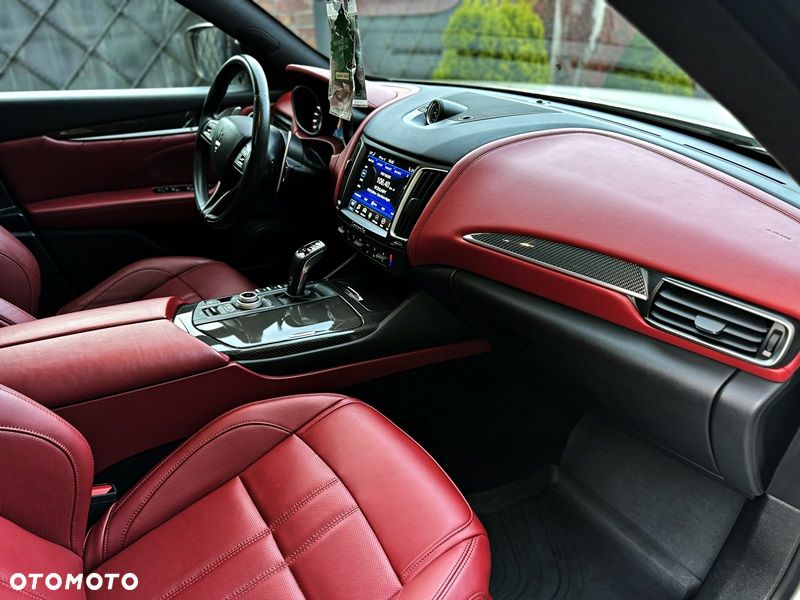 Maserati Levante Diesel Granlusso - 24