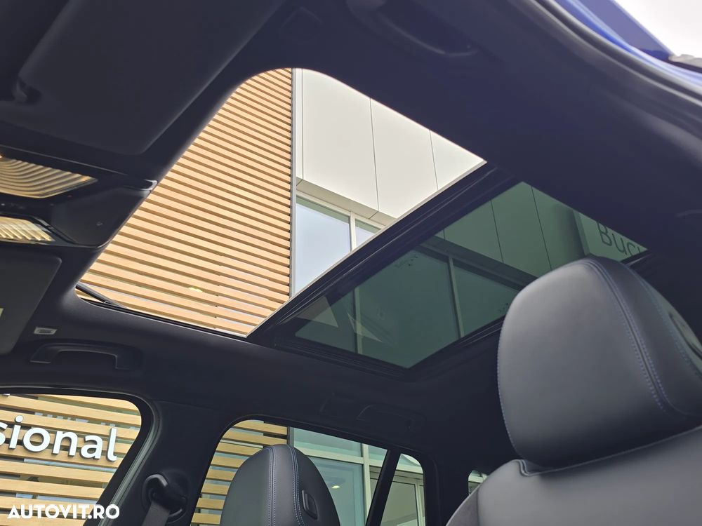 BMW Seria 3 330i xDrive AT - 16