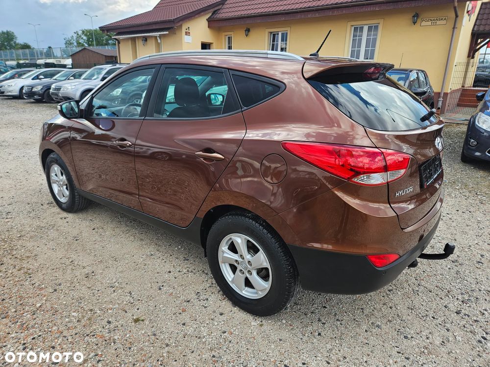 Hyundai ix35 1.7 CRDi 2WD blue Comfort - 11