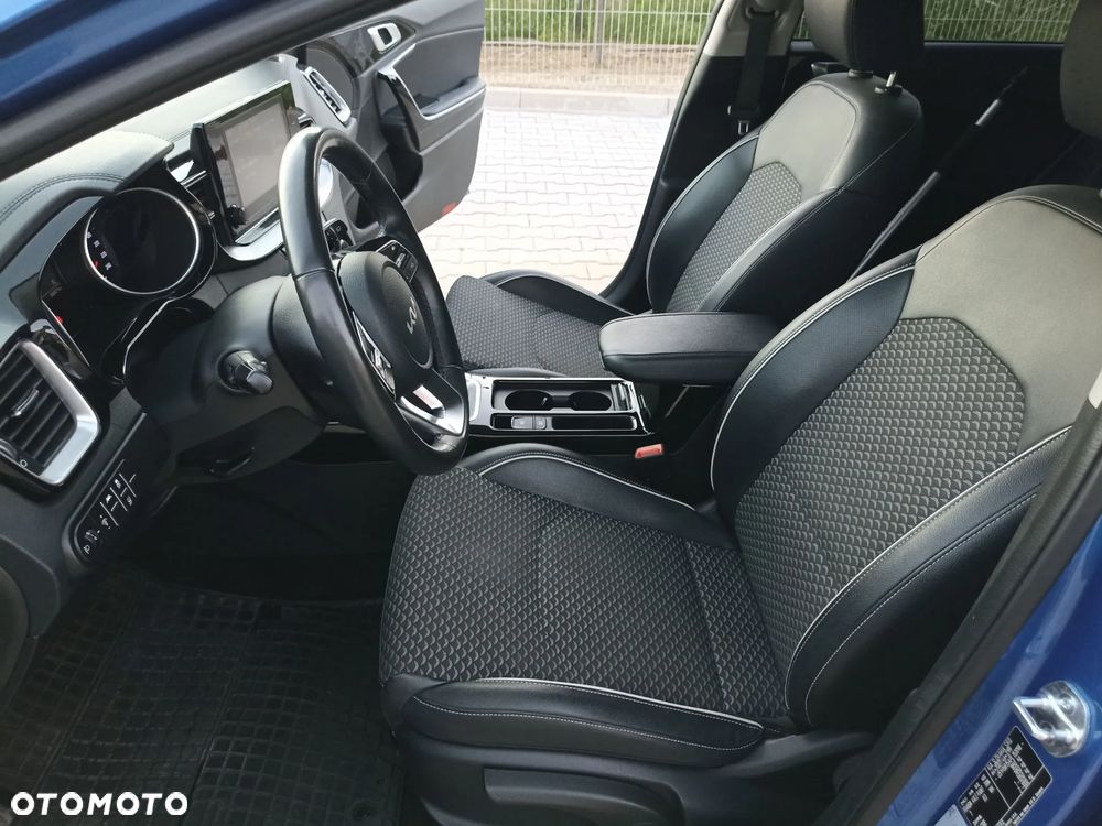 Kia Ceed 1.5 T-GDI L - 14