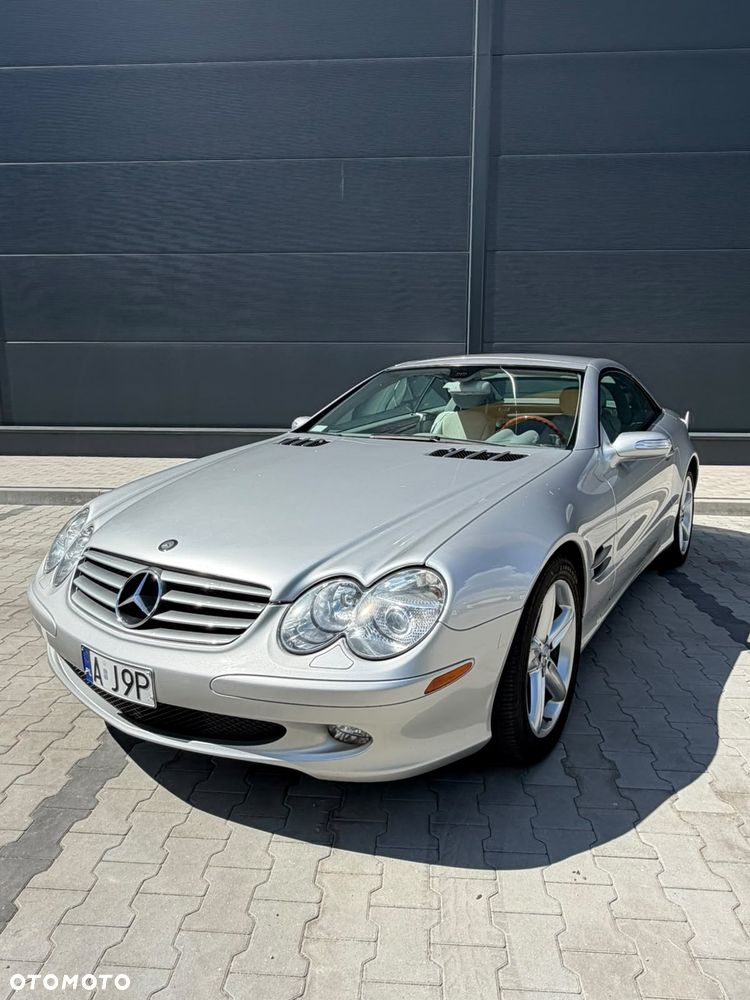 Mercedes-Benz SL - 1