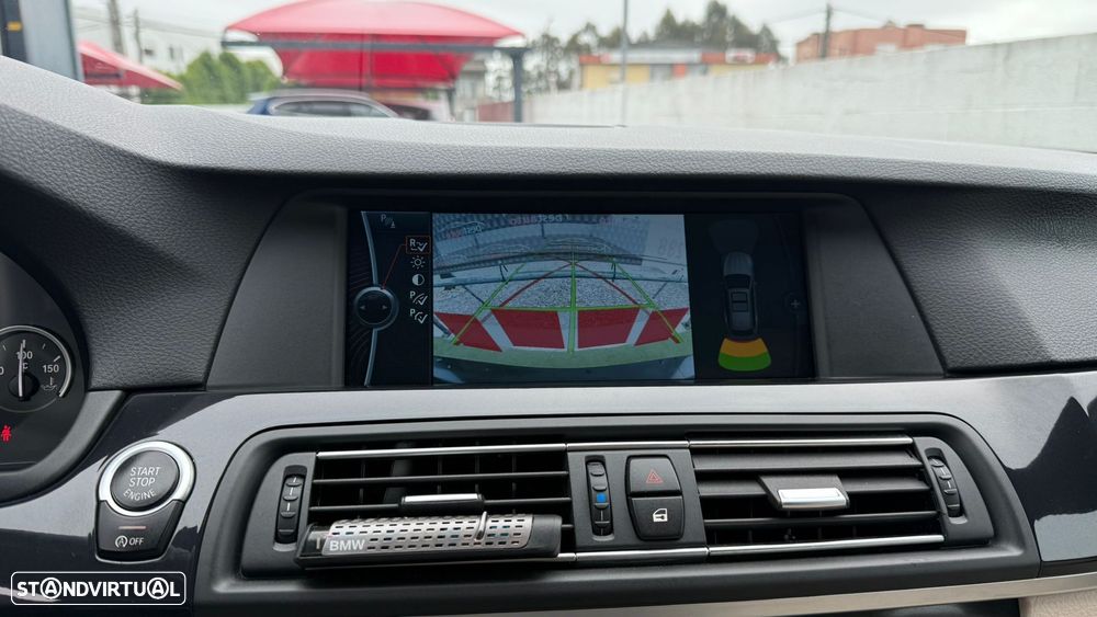 BMW 530 d xDrive Line Luxury Auto - 31