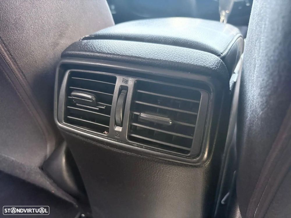 Nissan X-Trail 1.6 dCi Tekna Xtronic - 59