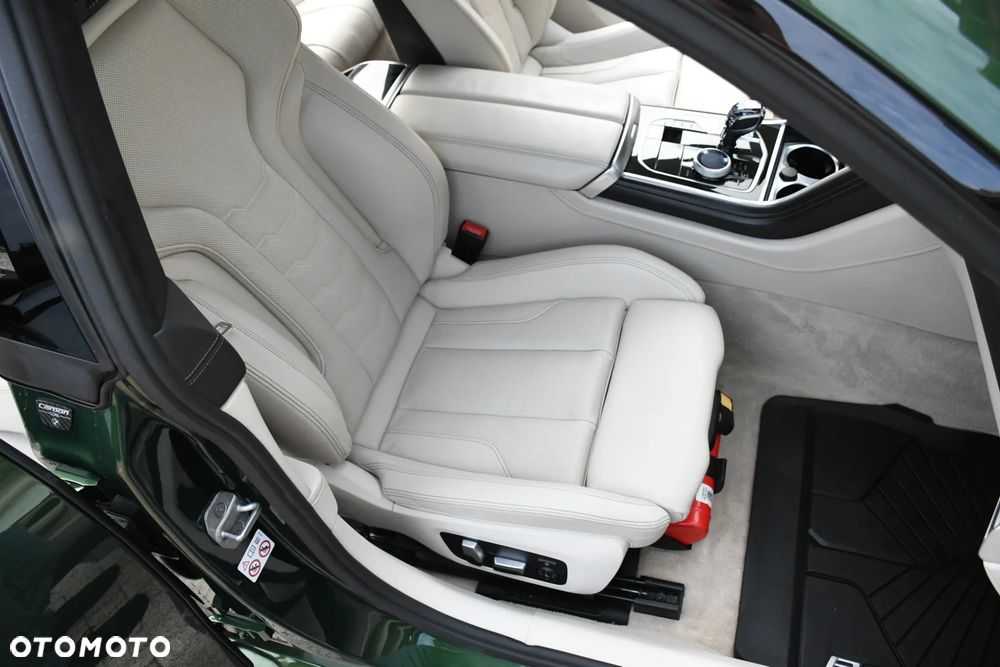 BMW Seria 8 M850i xDrive - 20
