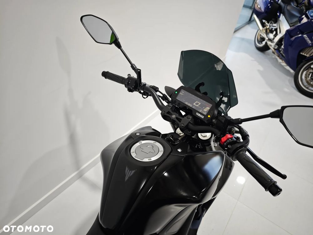 Yamaha MT - 5