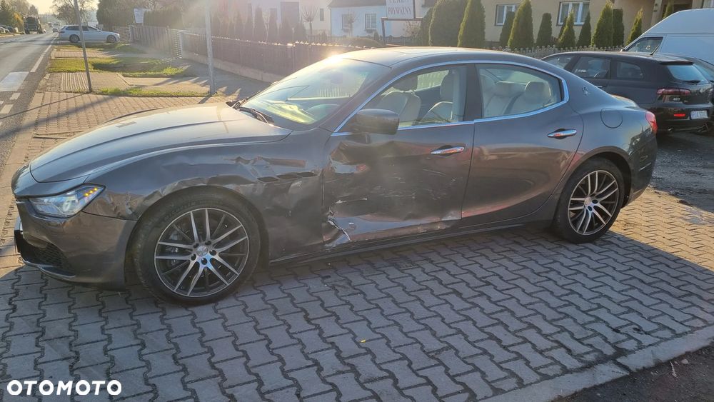 Maserati Ghibli - 11