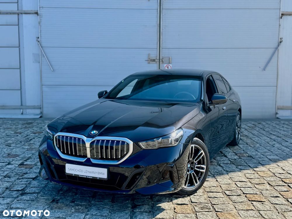BMW Seria 5 540d xDrive mHEV M Sport - 2