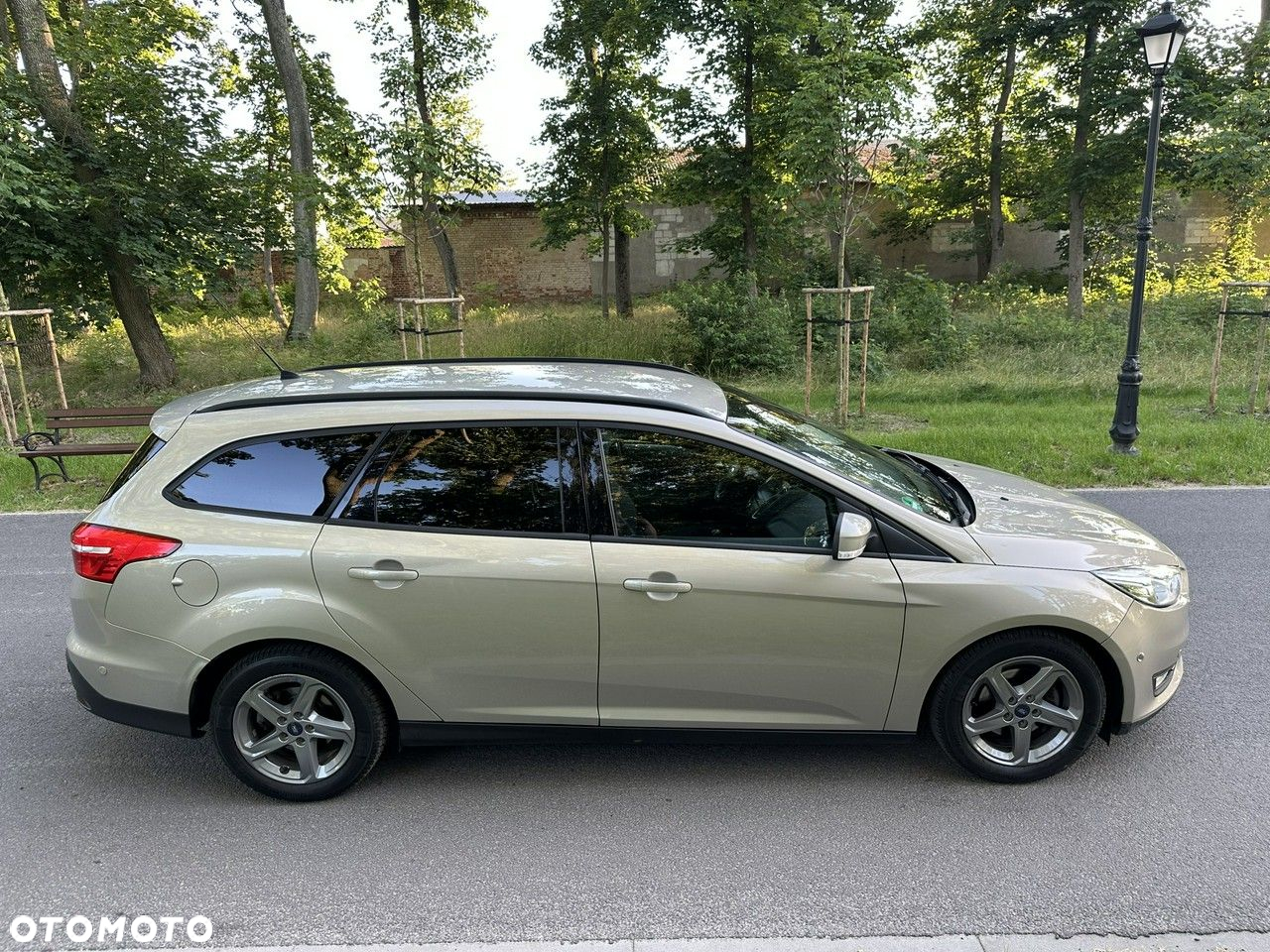 Ford Focus - 12