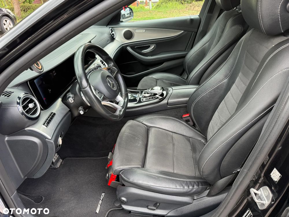 Mercedes-Benz Klasa E 220 d 4-Matic 9G-TRONIC - 6
