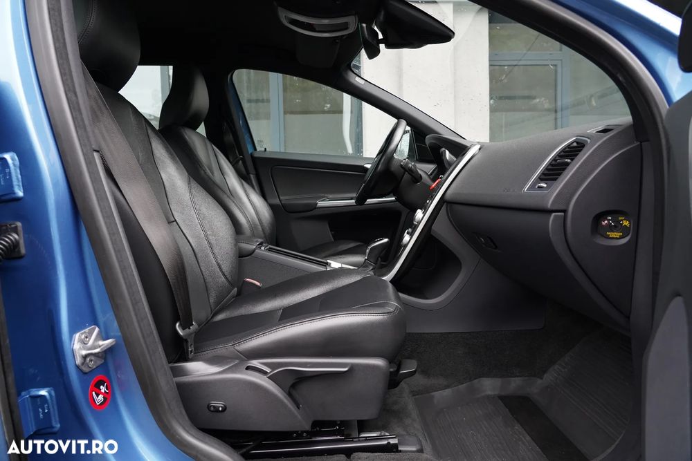 Volvo XC 60 D4 AWD Geartronic Summum - 7