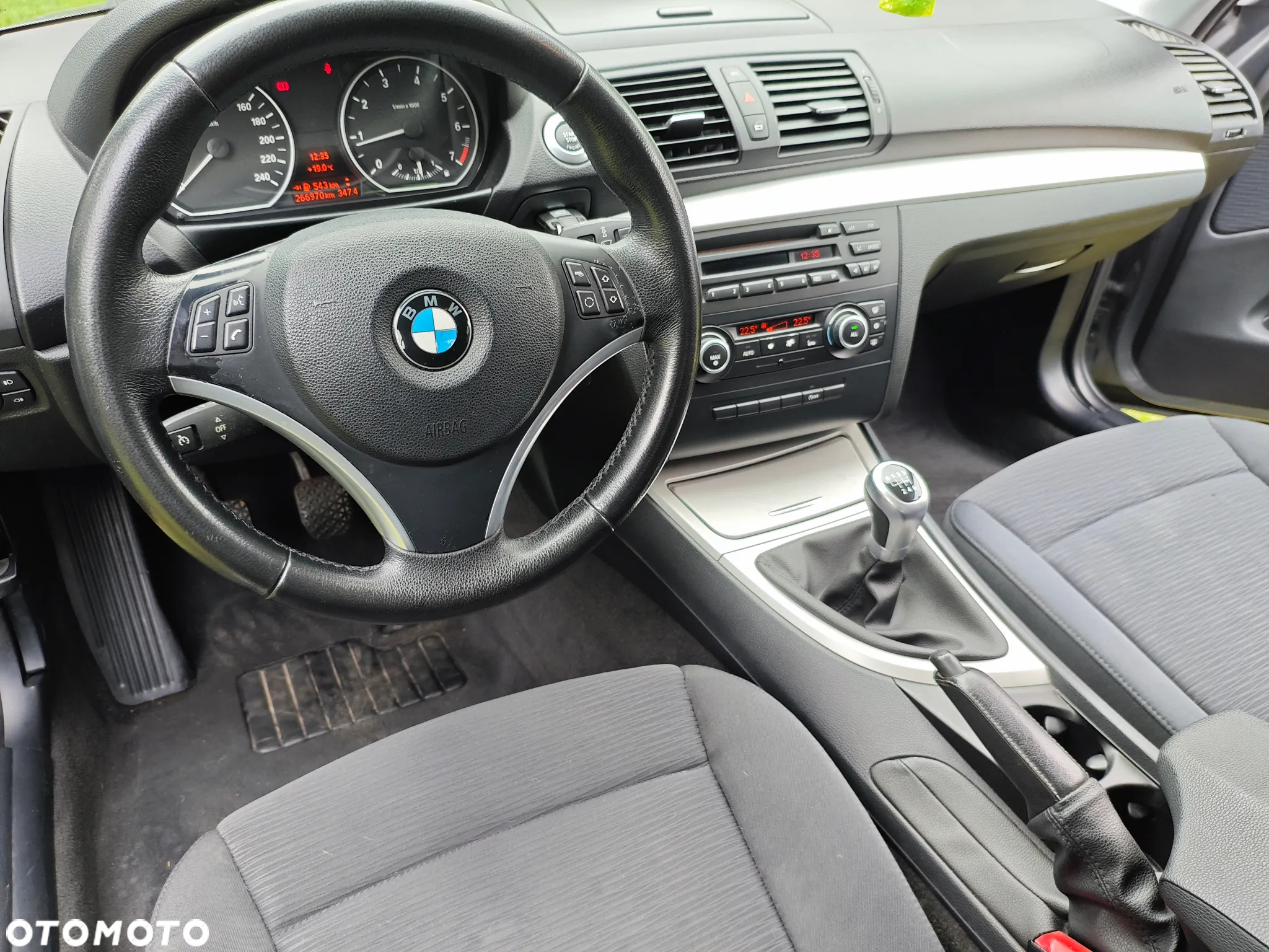 BMW Seria 1 116i - 8