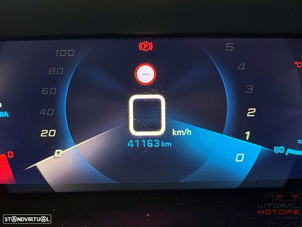 Peugeot 2008 1.2 PureTech GT Line - 26