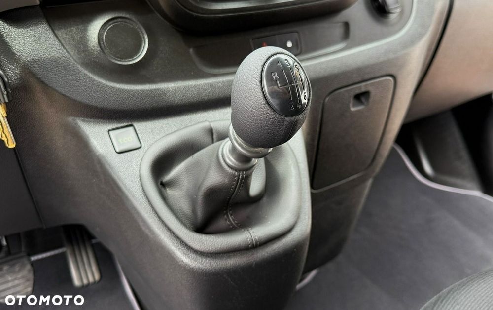Renault Trafic - 24