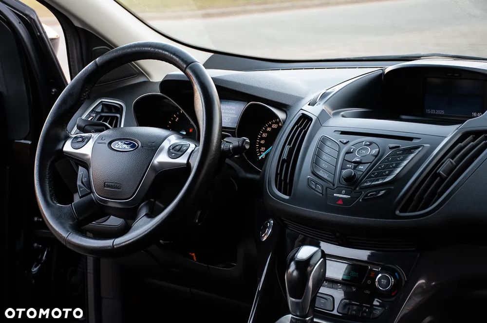 Ford Kuga 2.0 TDCi 4WD Titanium - 19