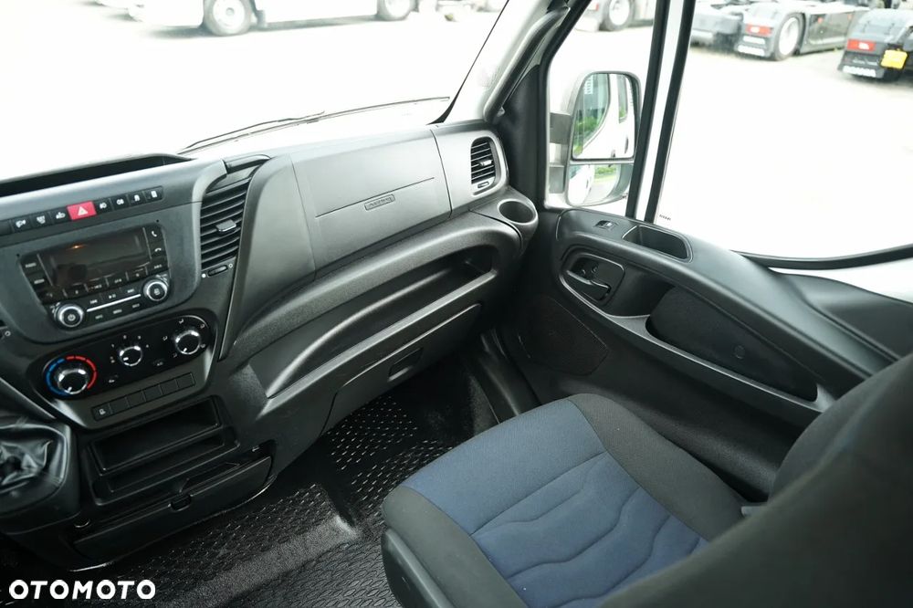 Iveco DAILY 35-140 / WYWROTKA ALUMINIOWA / BRYGADÓWKA / BLIŹNIAK / MANUAL / SPROWADZONY / EURO 6 - 30