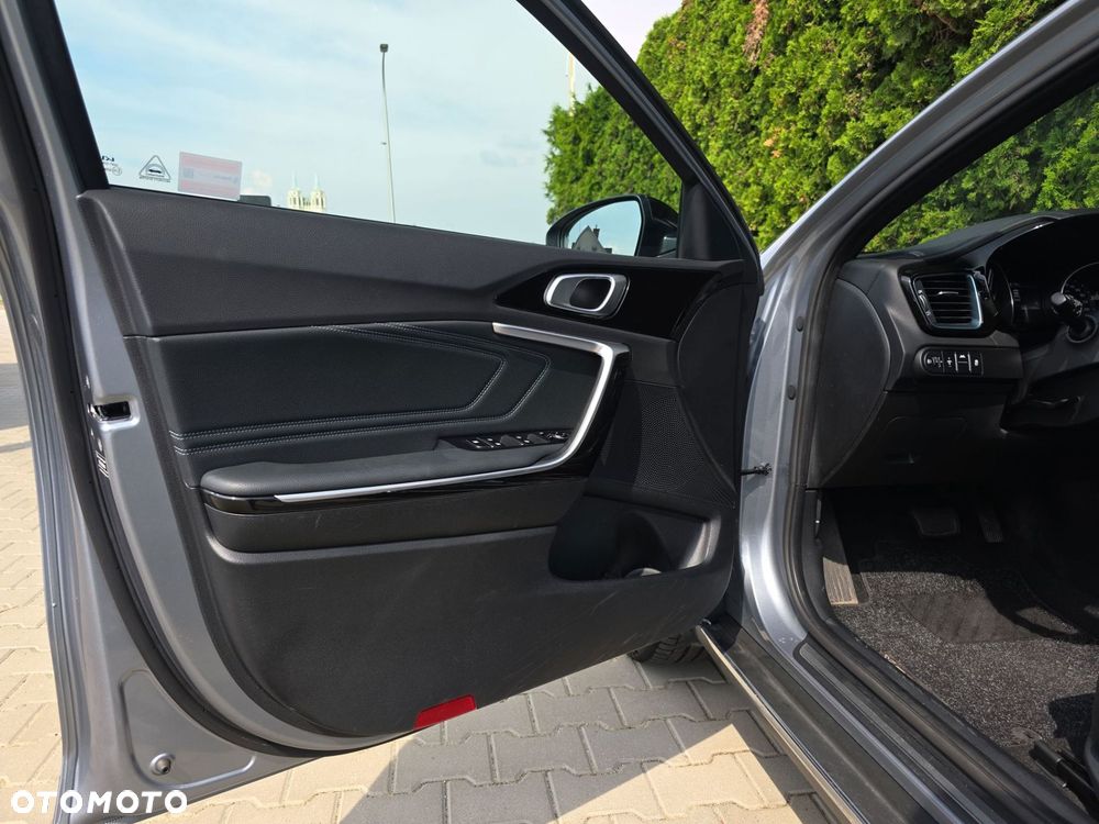 Kia XCeed 1.6 T-GDI Tribute DCT - 11