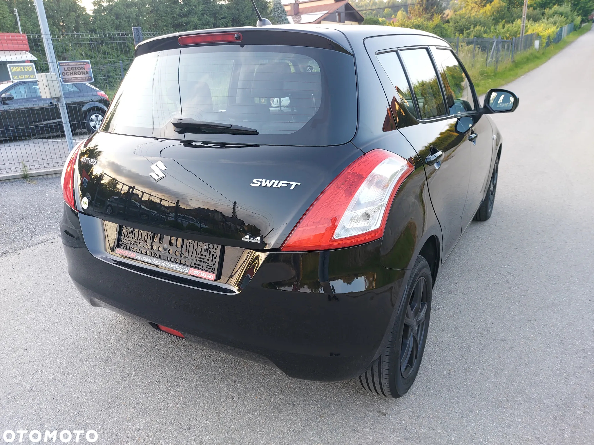 Suzuki Swift 1.2 4x4 Club - 8