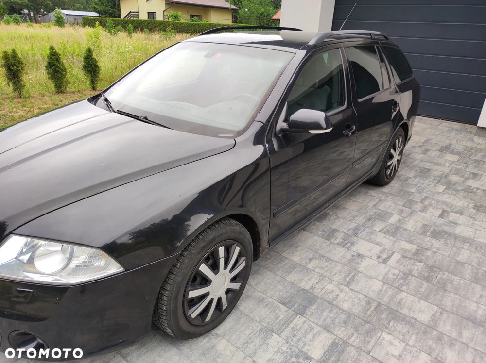 Skoda Octavia 2.0 TDI DPF RS - 3