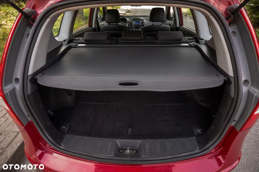 Hyundai i30 1.4 Comfort - 21