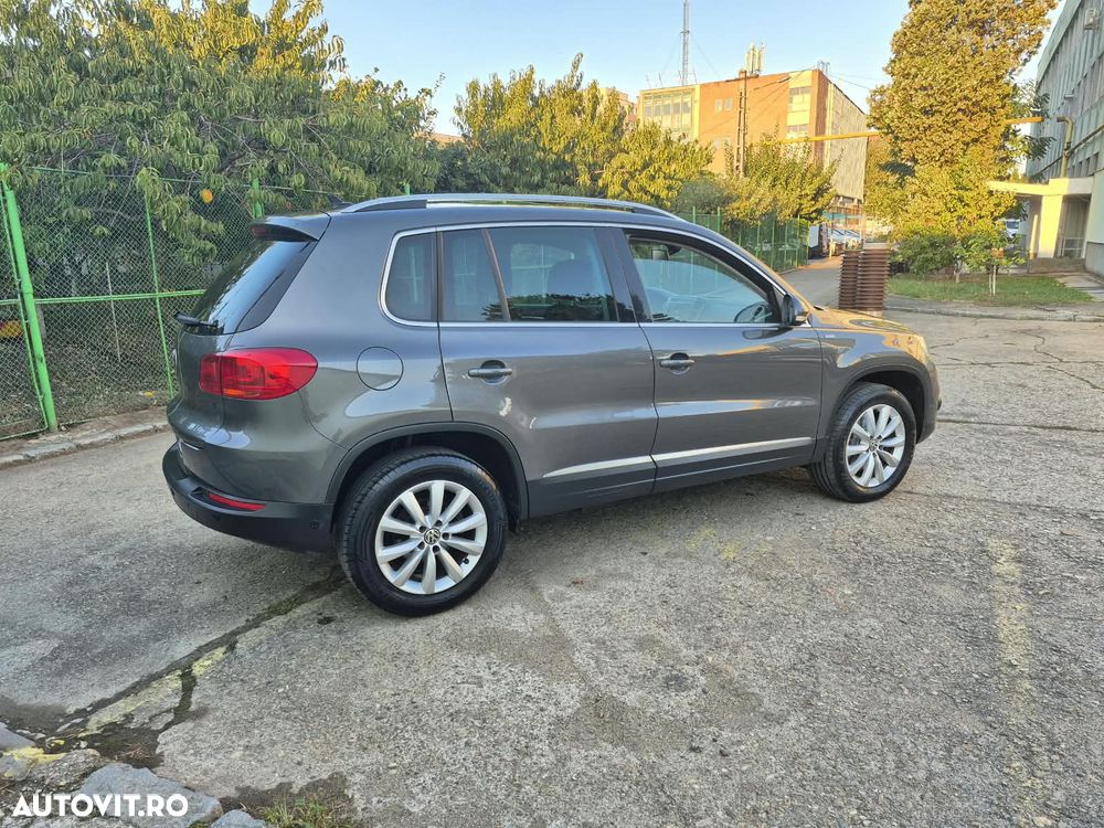 Volkswagen Tiguan 2.0 TDI DPF 4Motion BlueMotion Technology DSG Life - 4