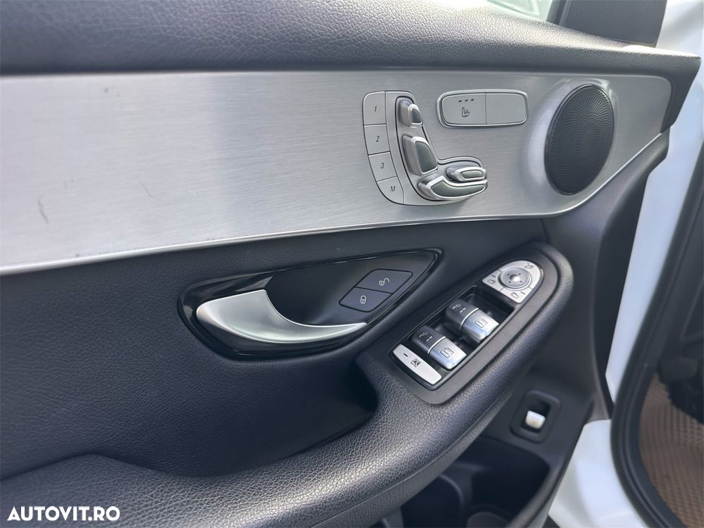 Mercedes-Benz GLC Coupe 220 d 4Matic 9G-TRONIC AMG Line - 7