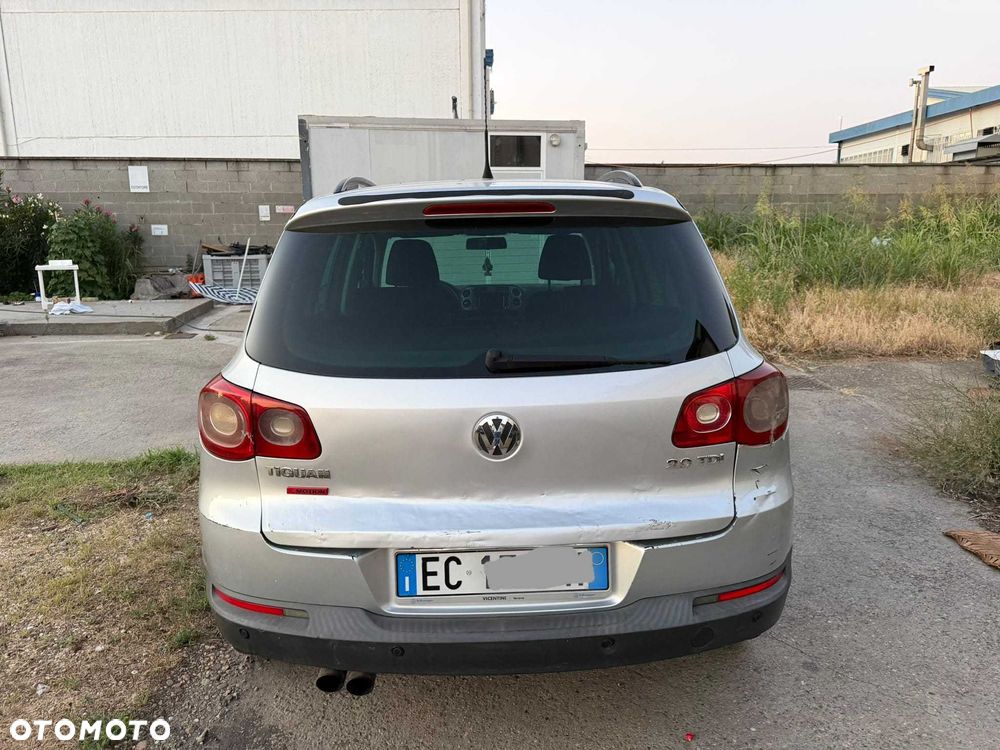 Volkswagen Tiguan - 3
