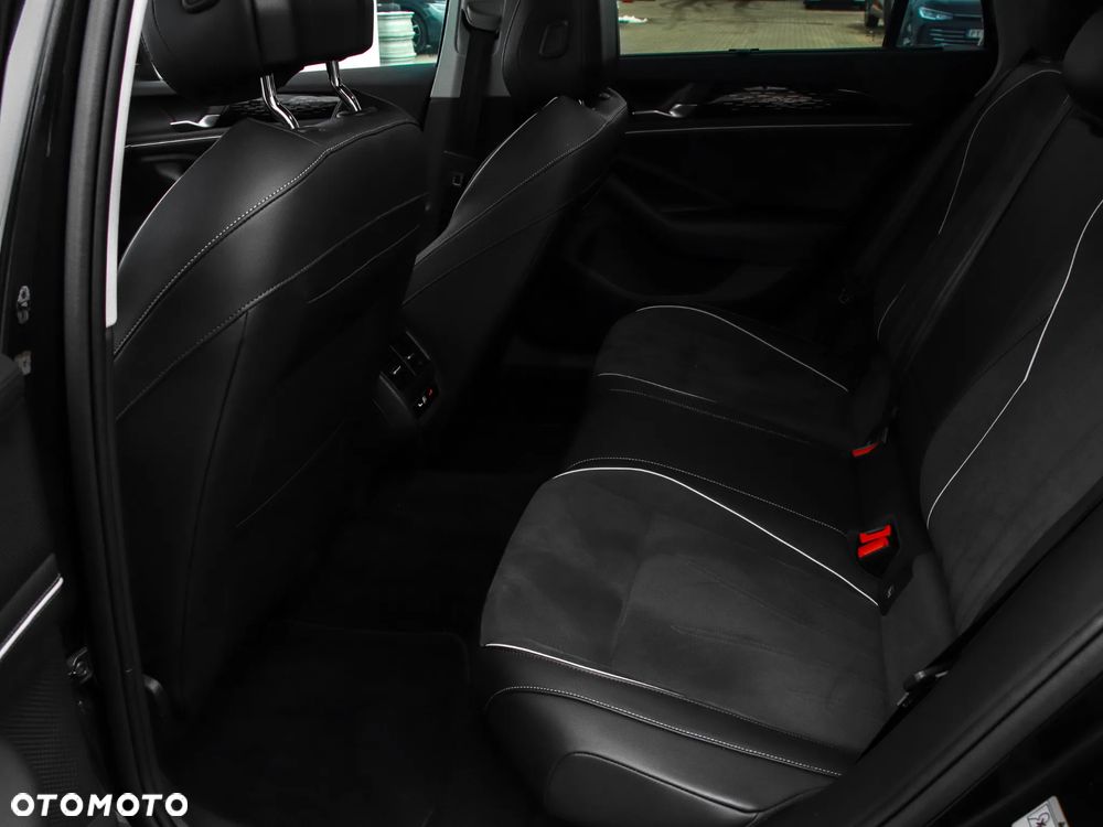 Volkswagen Passat Variant - 11