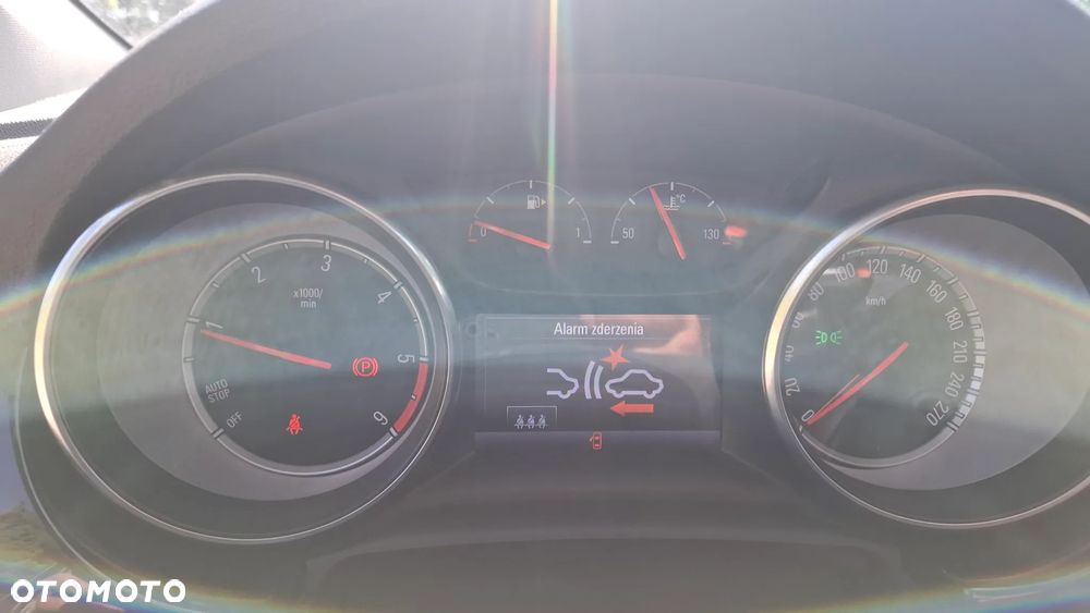 Opel Astra 1.6 CDTI Elite S&S - 28