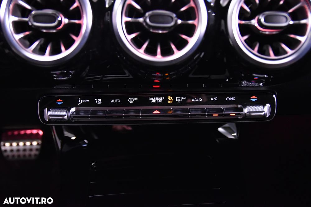 Mercedes-Benz CLA 200 MHEV Coupe - 18