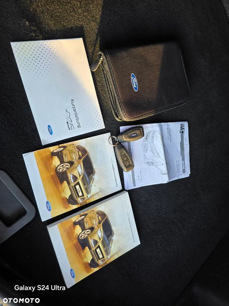 Ford Kuga 2.0 TDCi 4WD Titanium - 35