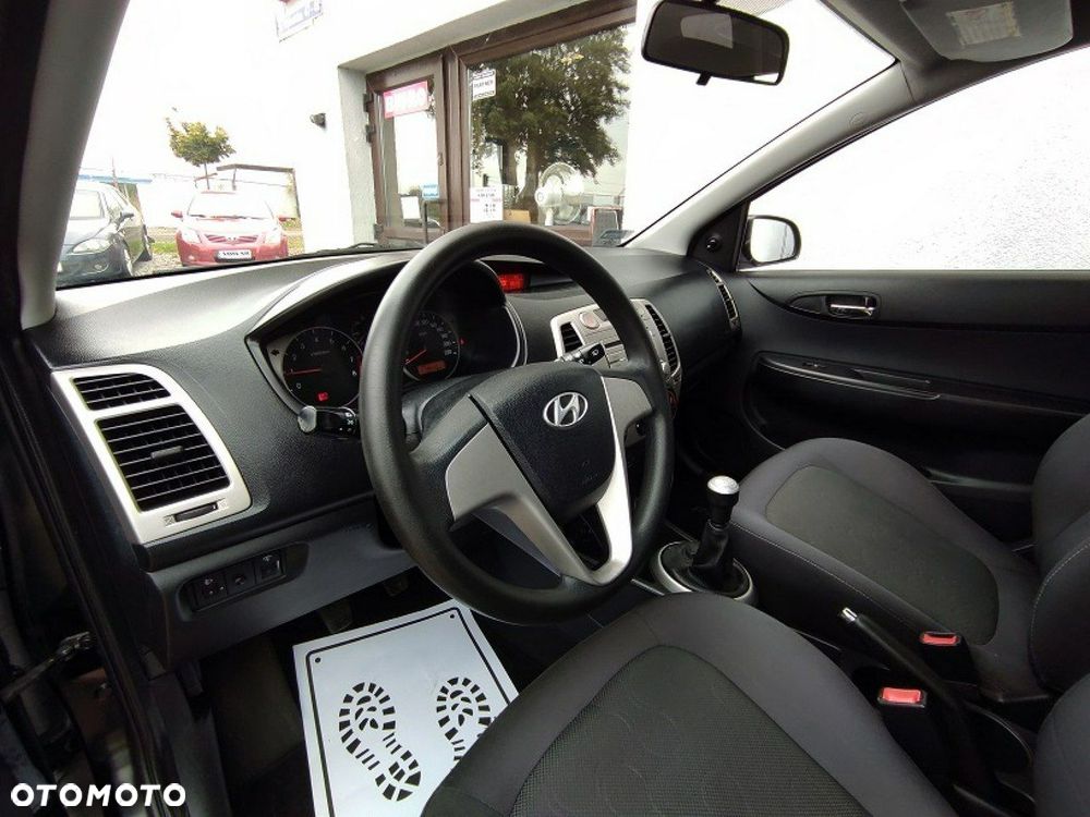 Hyundai i20 - 9