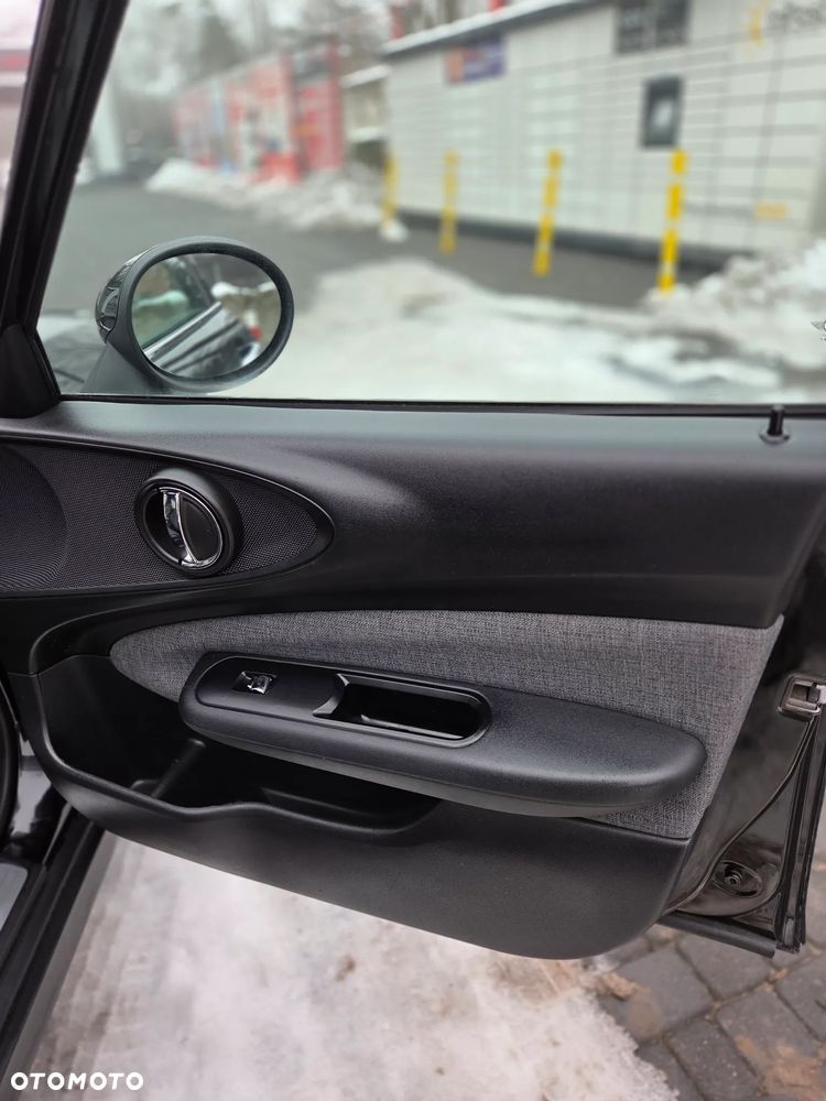 MINI Clubman - 16