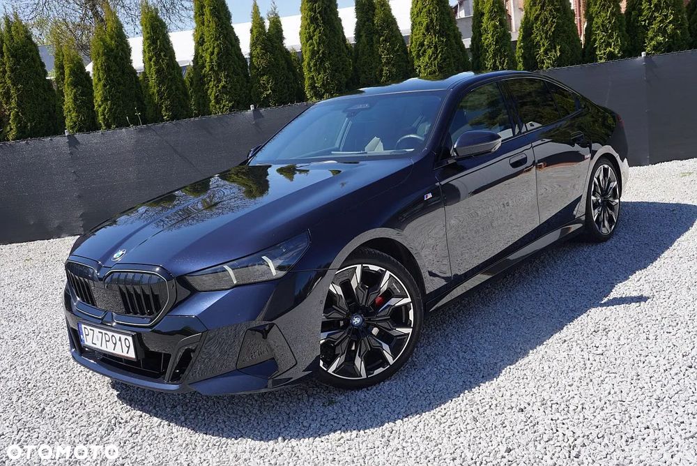 BMW Seria 5 520d xDrive - 1