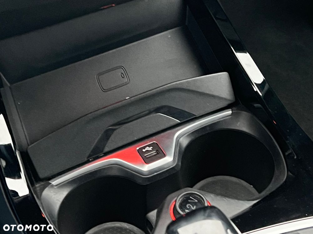 BMW Seria 1 120i M Sport - 12