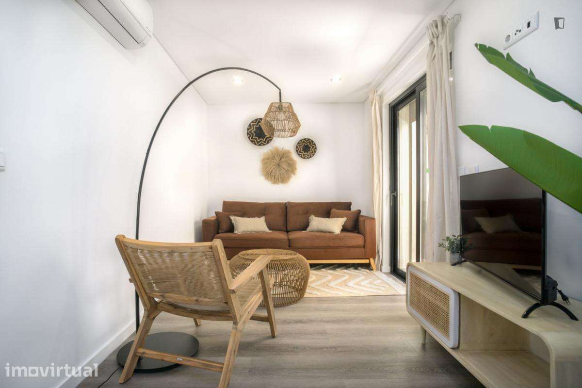 Apartamento com 2 quartos - localizado em Faro - Grande imagem: 2/19