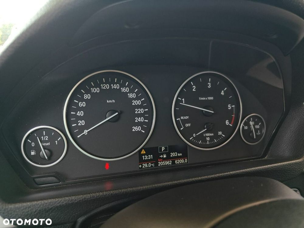 BMW Seria 3 - 18