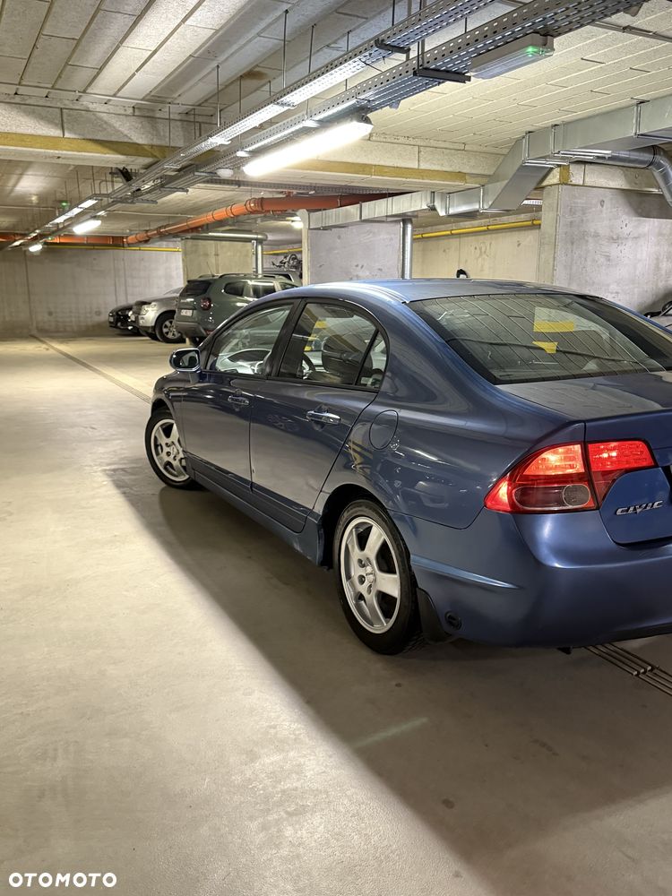 Honda Civic - 4