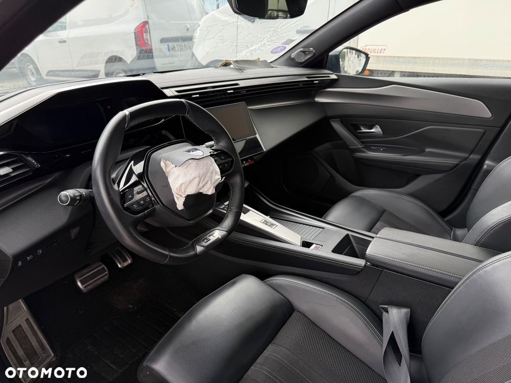 Peugeot 308 - 21