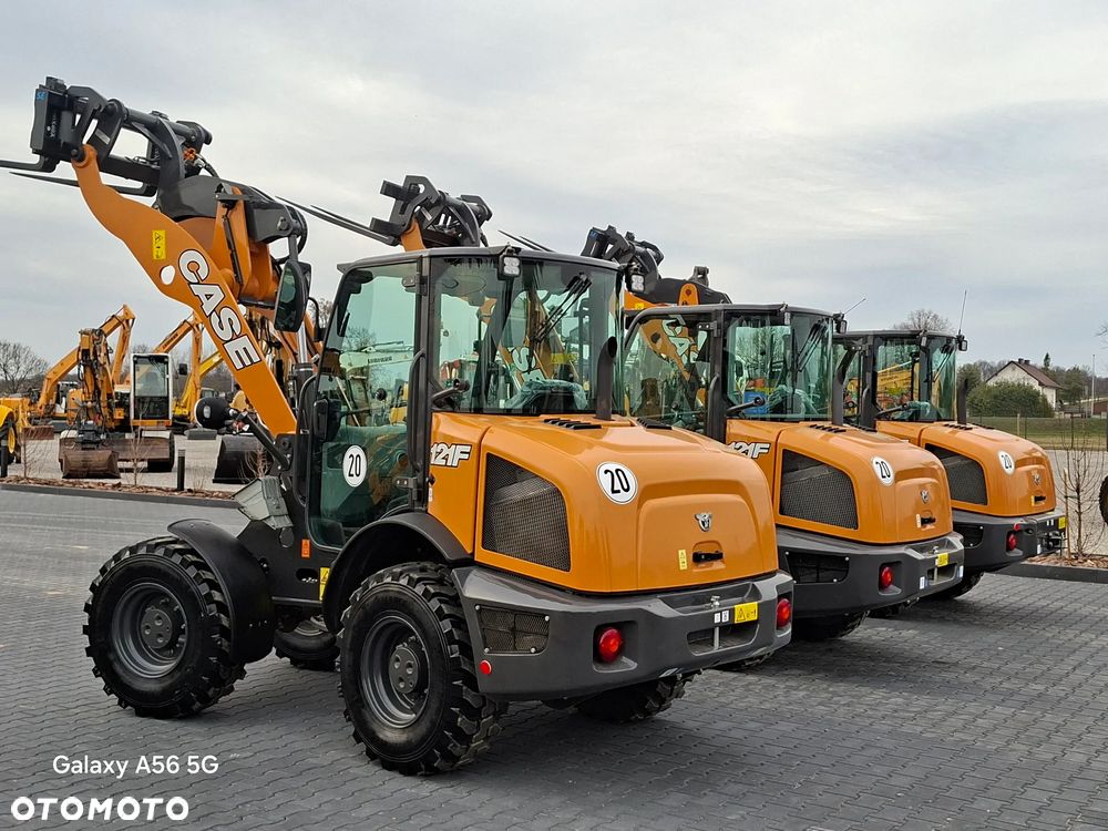 Case 121f / FABRYCZNIE NOWA / 21F / 221F / - 13