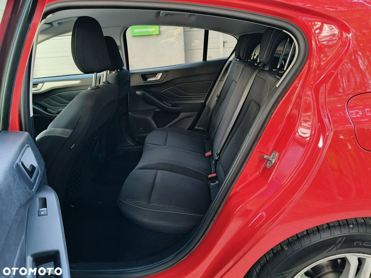 Ford Focus - 7