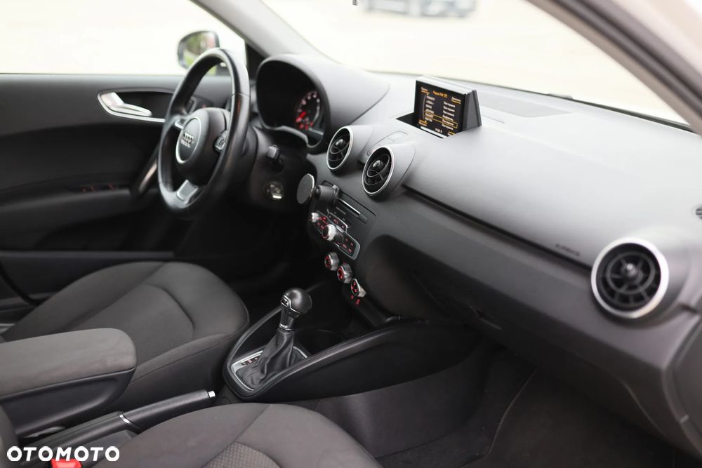 Audi A1 Sportback 1.0 TFSI S tronic - 16