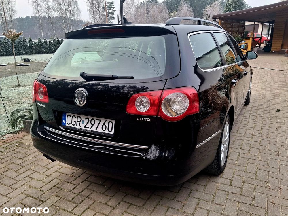 Volkswagen Passat 2.0 TDI Comfortline DSG - 3