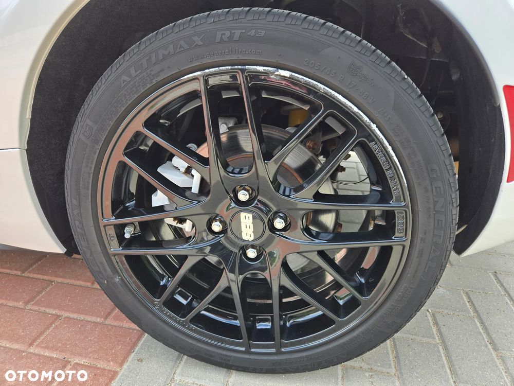 Mazda MX-5 RF SKYACTIV-G 184 Sports-Line - 33