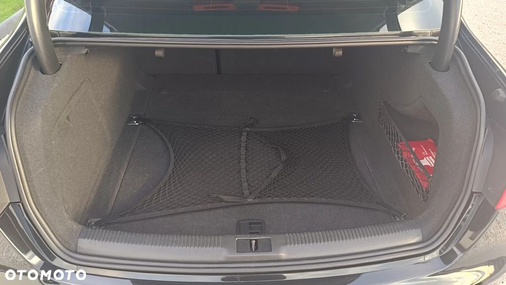 Audi A4 - 33