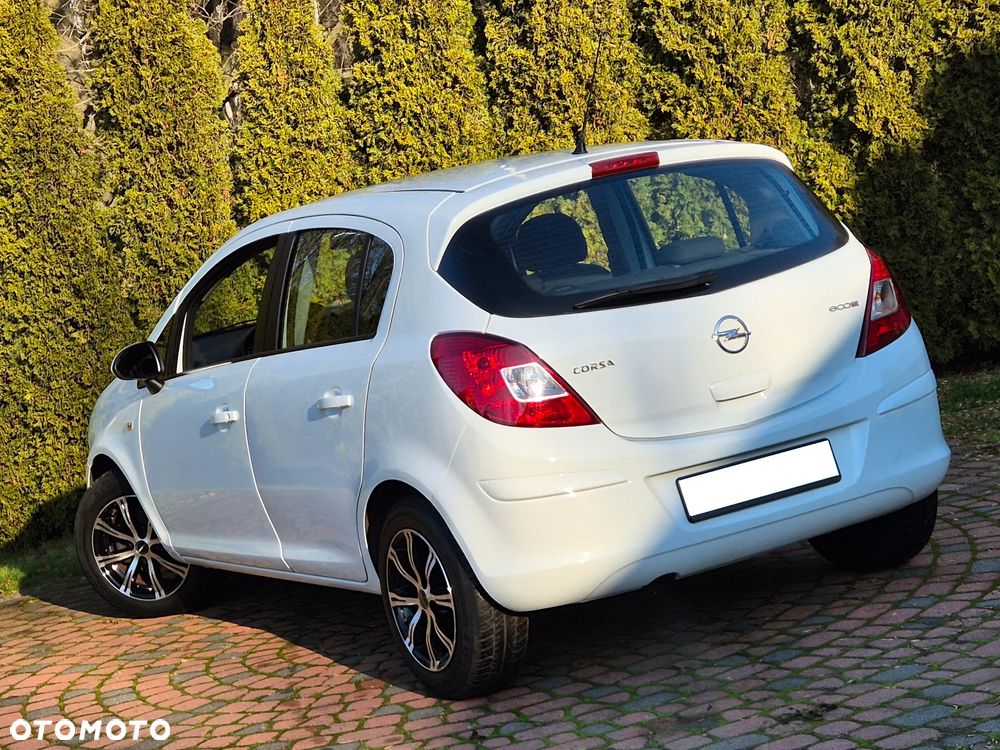 Opel Corsa 1.2 16V Edition / Active - 23