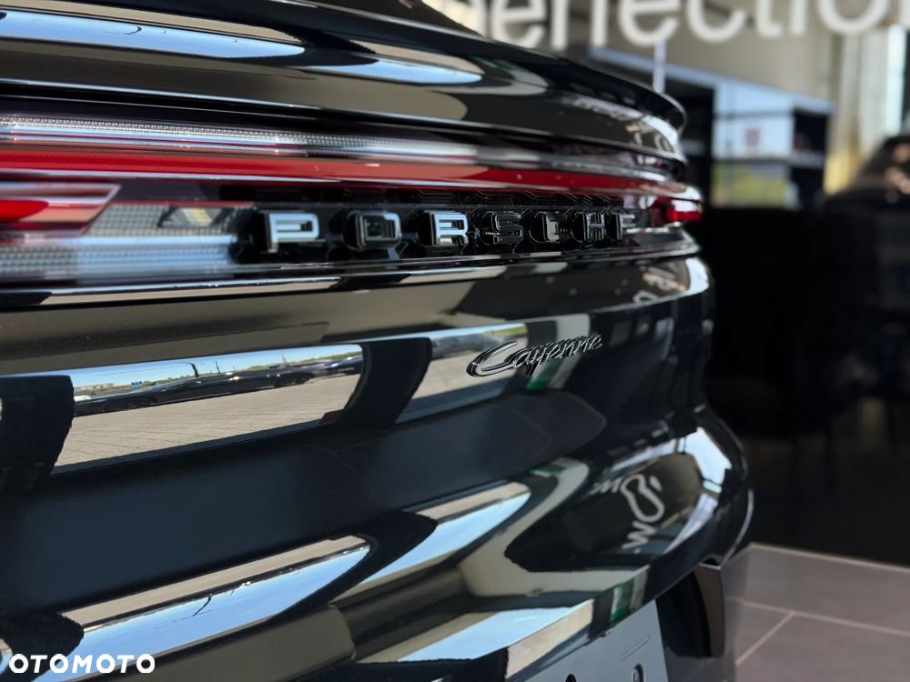 Porsche Cayenne E-Hybrid PHEV Black Edition - 9