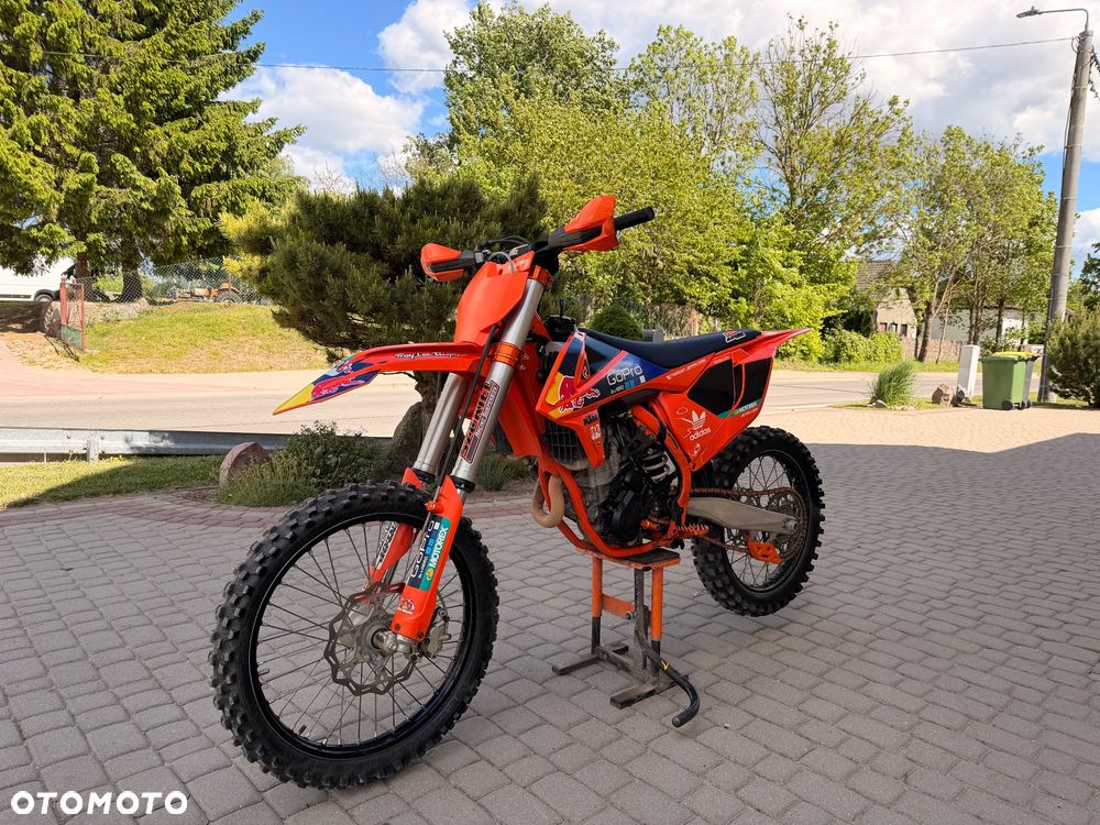 KTM SXF - 4