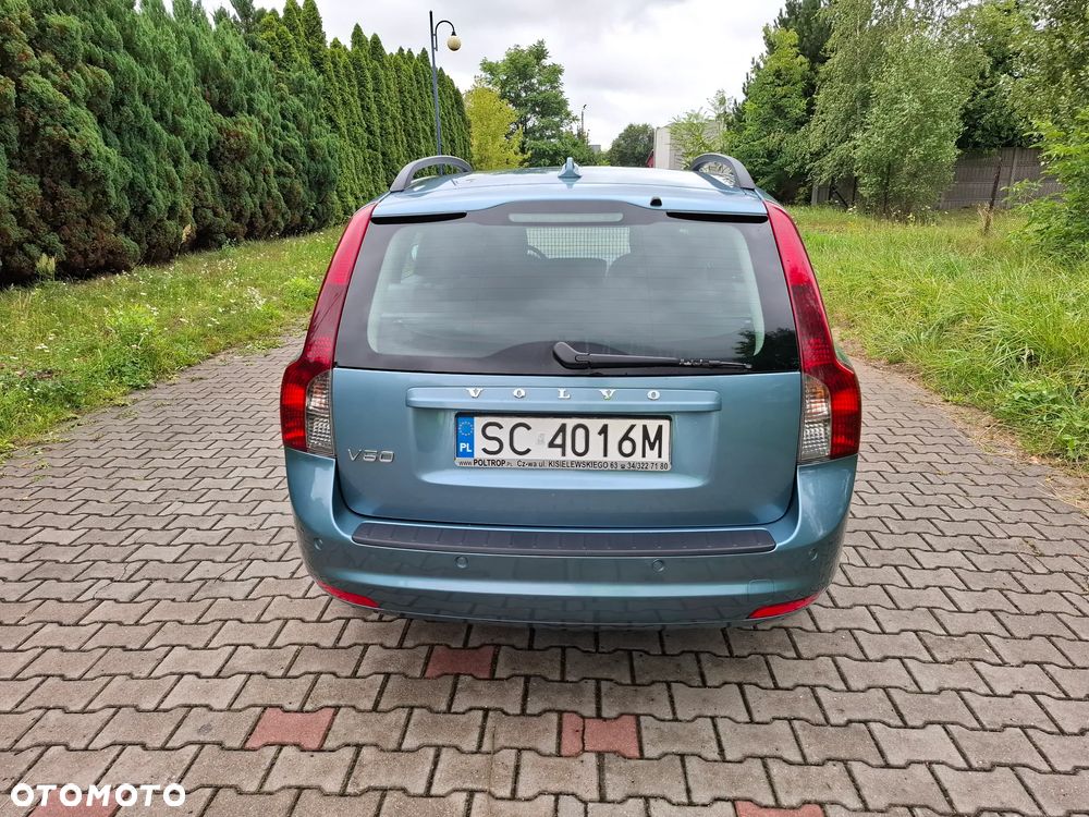 Volvo V50 1.6D DRIVe Kinetic - 16