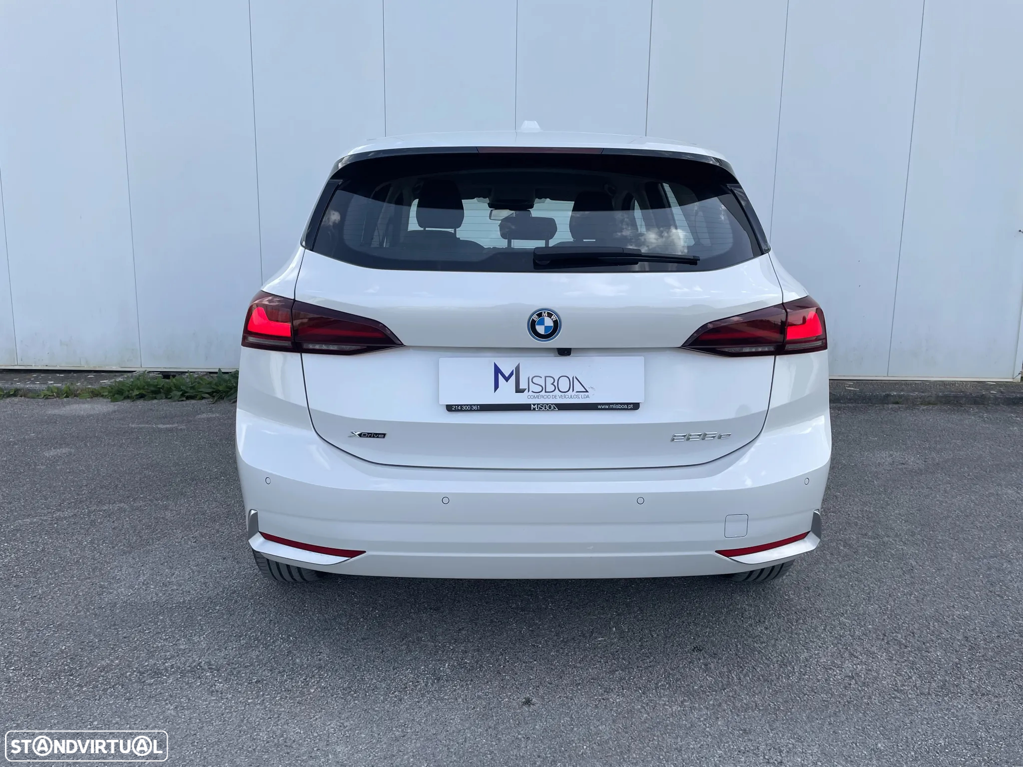 BMW 225xe Active Tourer e xDrive - 4