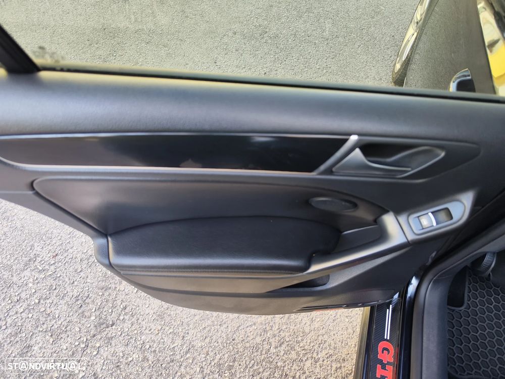 VW Golf 2.0 GTI DSG - 20